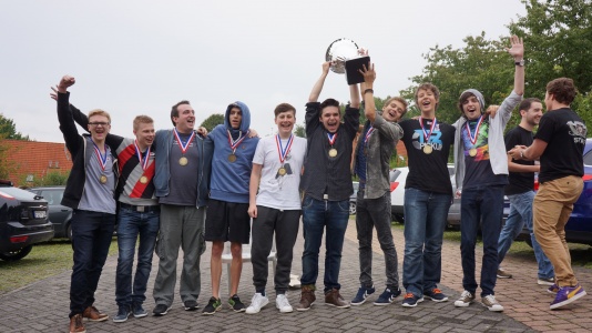 Checkers at DeutschLAN 2015.jpg