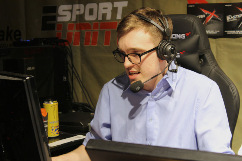 File:Bren at DreamHack Summer 2016.jpg